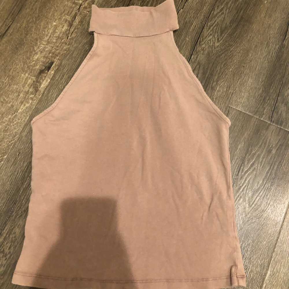 Turtle neck tank top